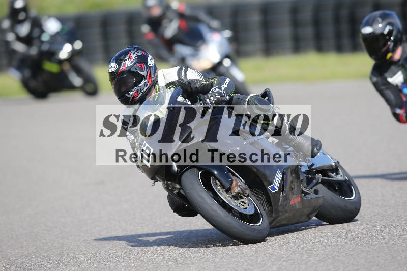 /Archiv-2023/10 21.04.2023 Discover the Bike ADR/Bike 2 gelb/16